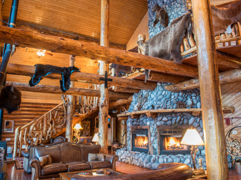 West Yellowstone Montana Lodging & Cabins