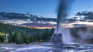 yellowstone guided tours