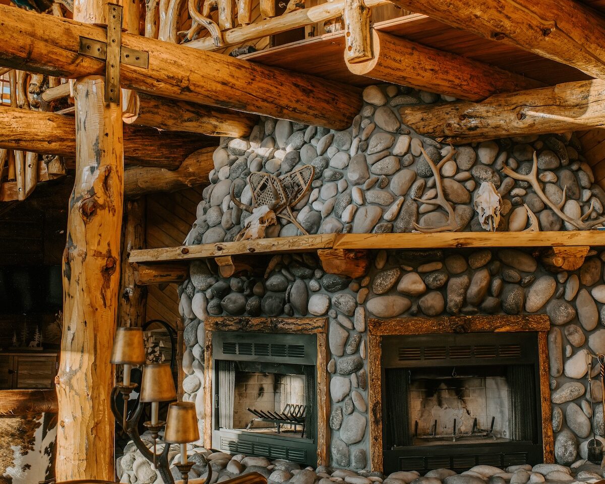 The Main Lodge of the Bar N Ranch offers a relaxed and welcoming atmosphere. Cozy up amidst stunning mountain vistas, silence and solitude. A grand three-sided fireplace in our Great Room is a fantastic backdrop as you enjoy breathtaking views of the Lionhead Mountain.