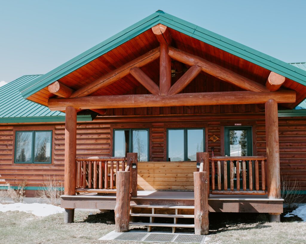 Each of our cabins is situated within a comfortable walking distance of our Main Lodge and Restaurant. We offer our guests refined, spacious cabins featuring a seating area complete with wood-burning fireplace, and all the amenities for a home away from home.